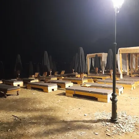 Holiday home στην θαλασσα
