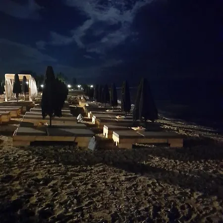 στην θαλασσα Holiday home *