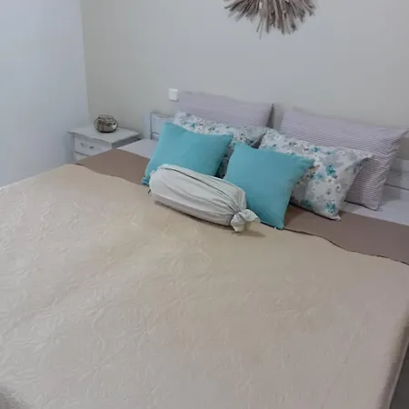 στην θαλασσα Holiday home *