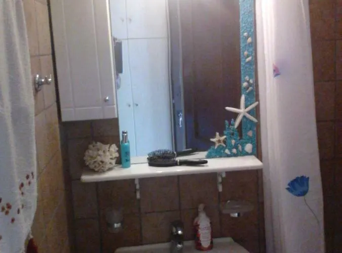 στην θαλασσα Holiday home Koropi